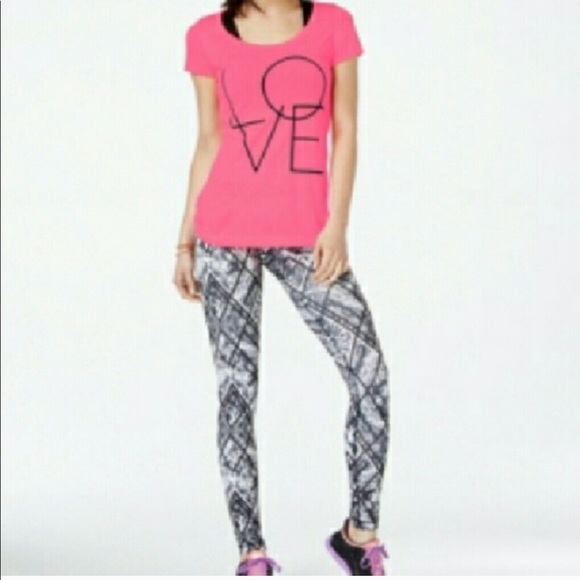 LOVE ACTIVEWEAR SET - Picture 1 of 3